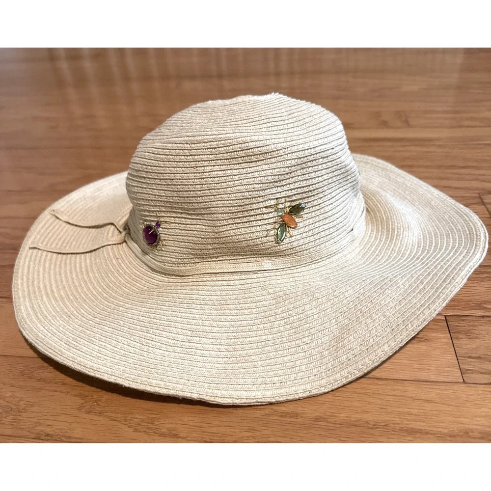 VTG Cappelli Straworld Tan Woven Straw Jeweled Bugs Insects & Floral Waist Bag